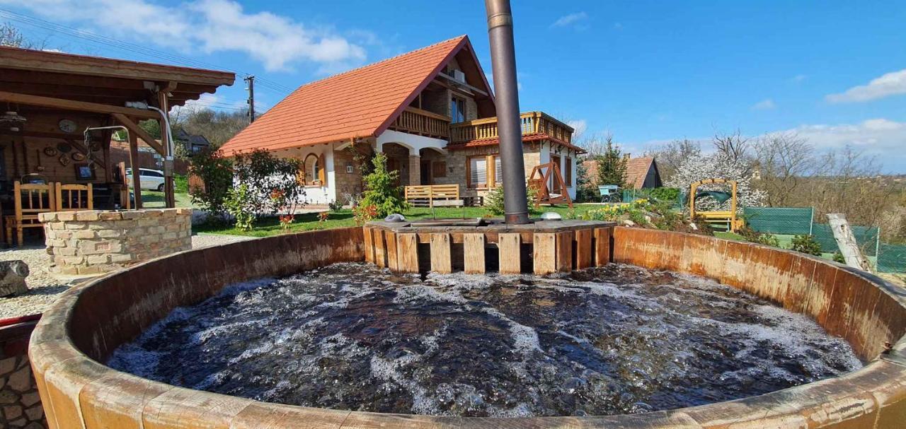 Holiday Home In Balatonendred 44893 Extérieur photo